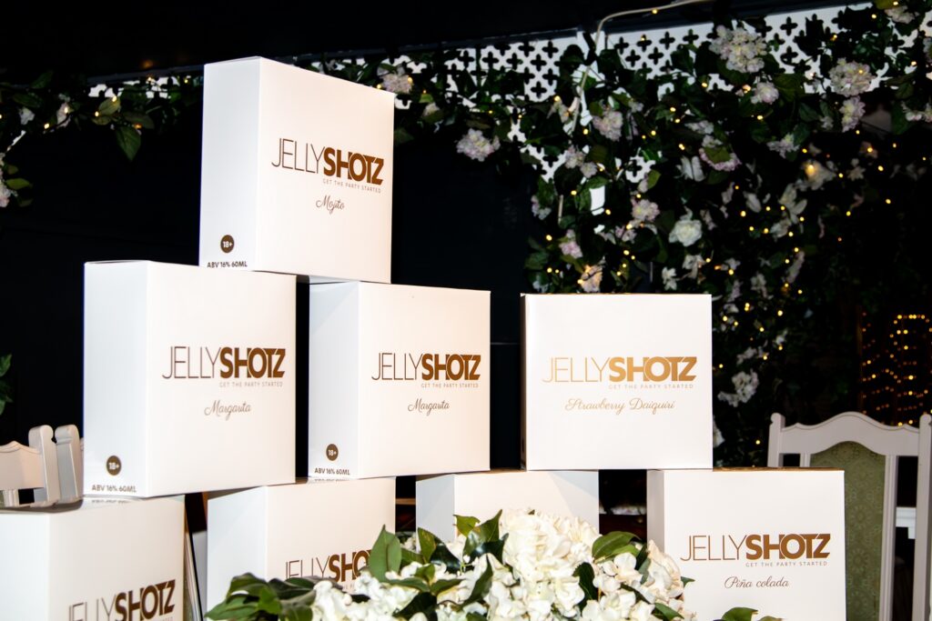 premium wedding shots home 04